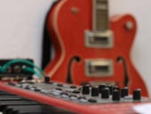 Gitaar en toetsen in een band - Kunnen ze vriendjes worden?