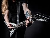Learning to Play Metal: Tips for Beginner Guitarists