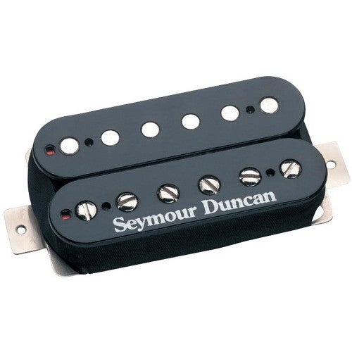 What’s a Humbucker? And What’s the Difference Between a Humbucker and a Single-Coil?