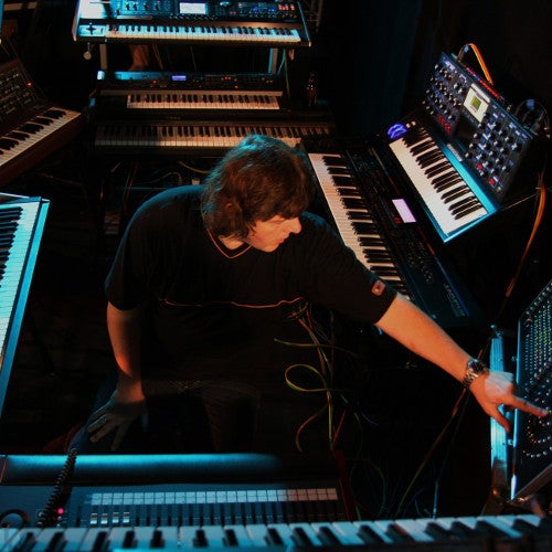 What Do I Need to Watch Out for When Linking Up More than One MIDI Device?