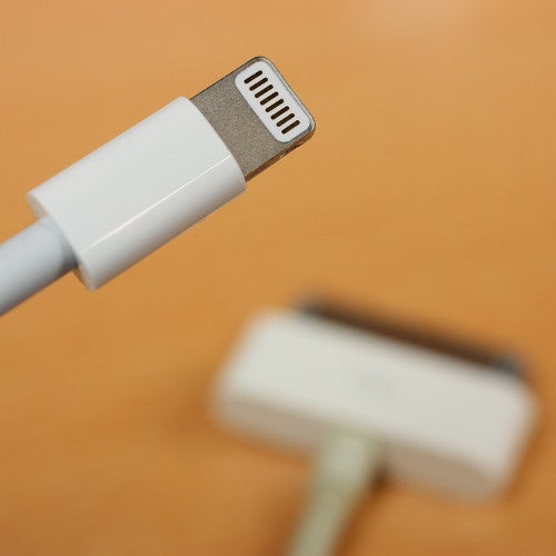 What Are Lightning and 30-Pin Cables Used For?